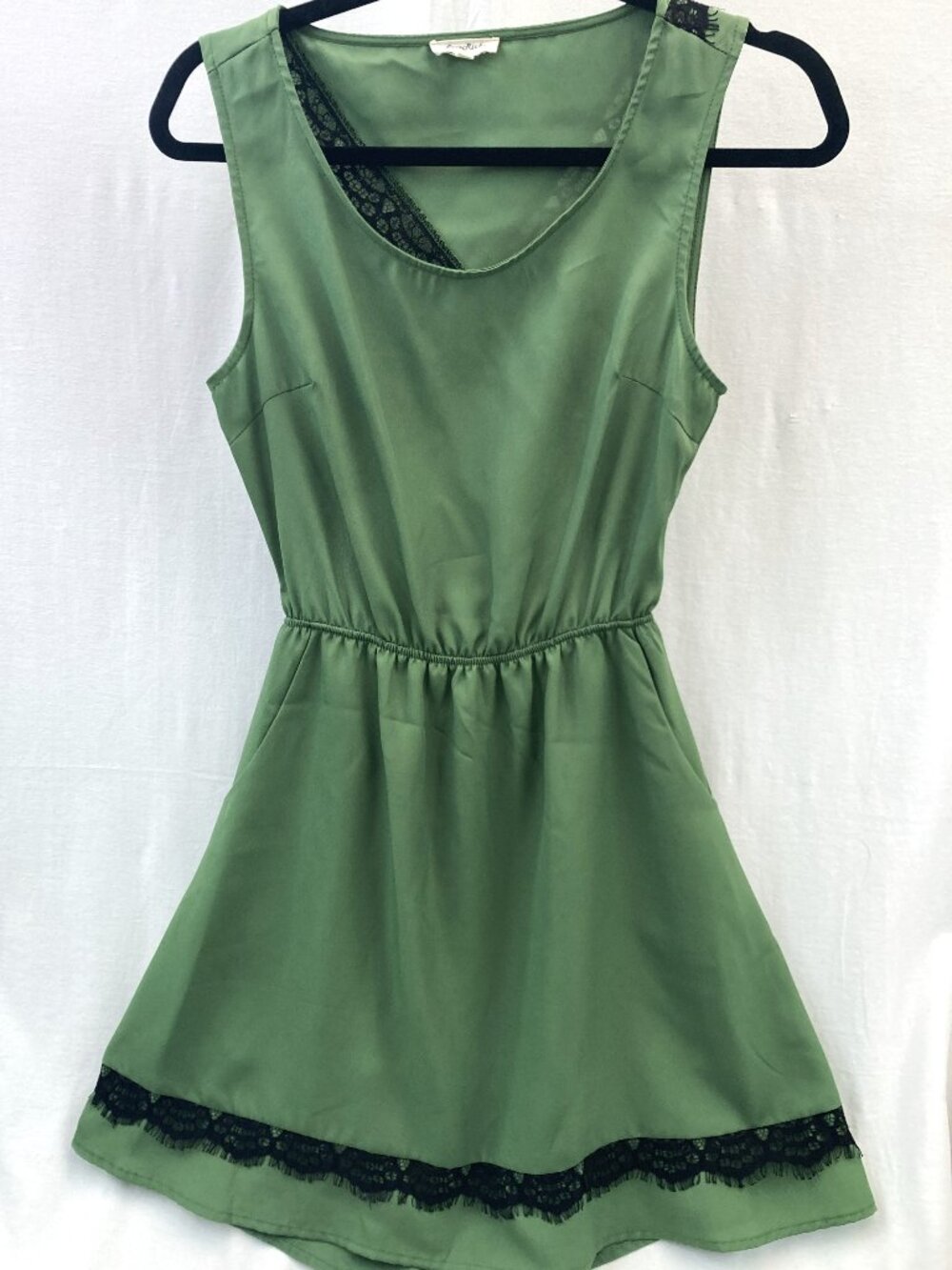 Olive Green Love Riche Sleeveless Lace Mini Dress - Size Small